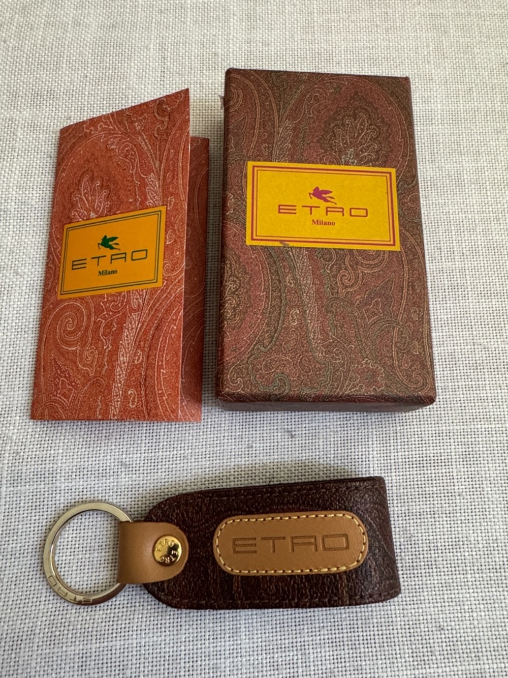 Etro Italy Brown&Tan Paisley Print Leather Key Holder with Branded Patch